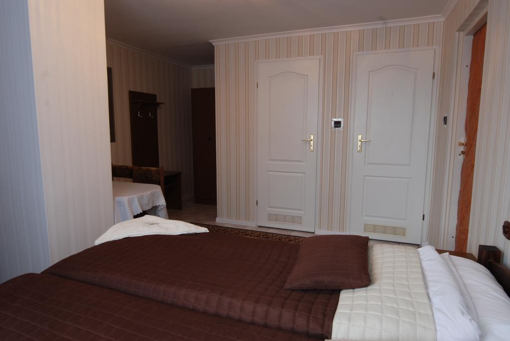 Hotel La-Musica Piaseczno  Exteriér fotografie