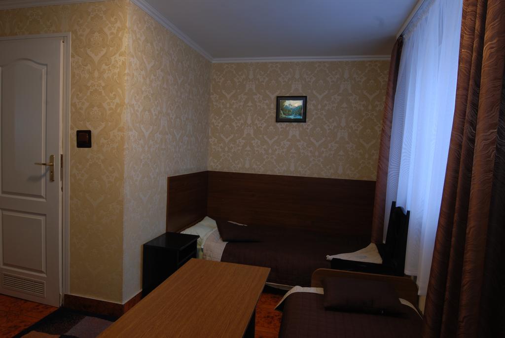 Hotel La-Musica Piaseczno  Exteriér fotografie